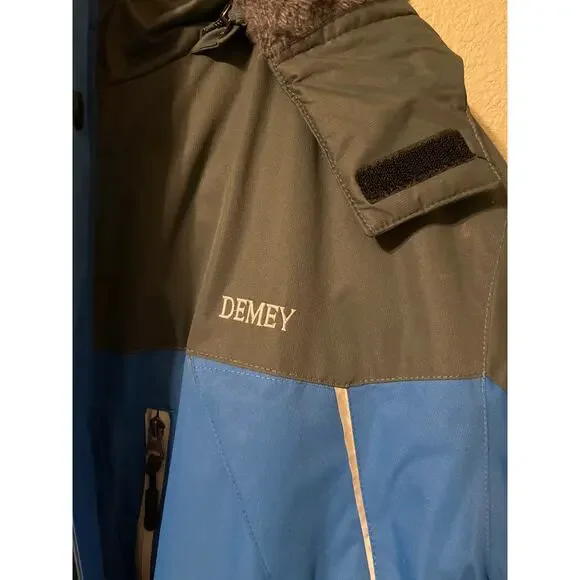 Men’s parka/coat by Dewey